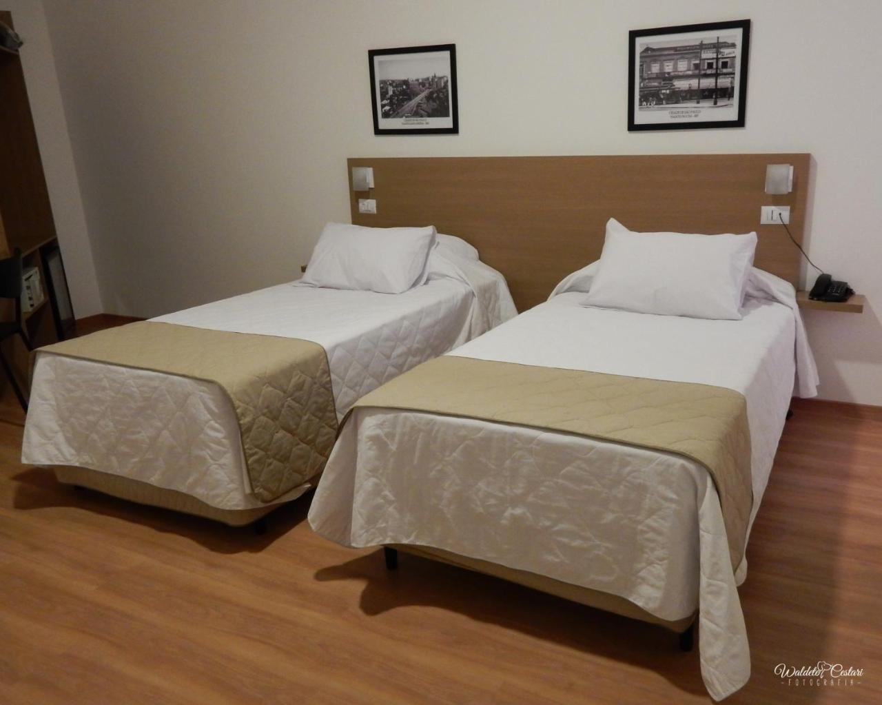 Galeria Hotel Jau Bagian luar foto